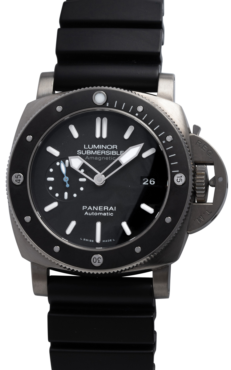 Panerai Luminor Submersible 1950 Amagnetic PAM 1389 SOLD OUT black dial