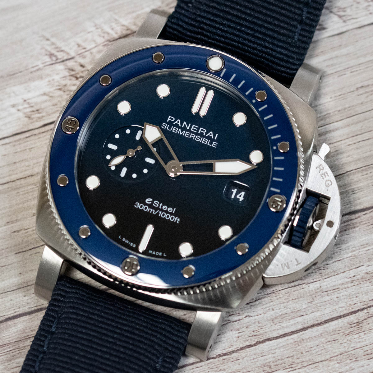 Panerai Submersible Quarantaquattro Blu Profondo PAM 1289 Used