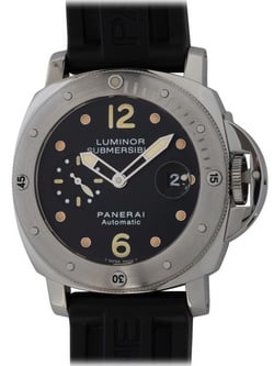 Panerai - Luminor Submersible 'Tritium Dial'