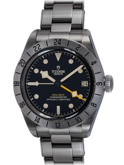 Black Bay Pro GMT