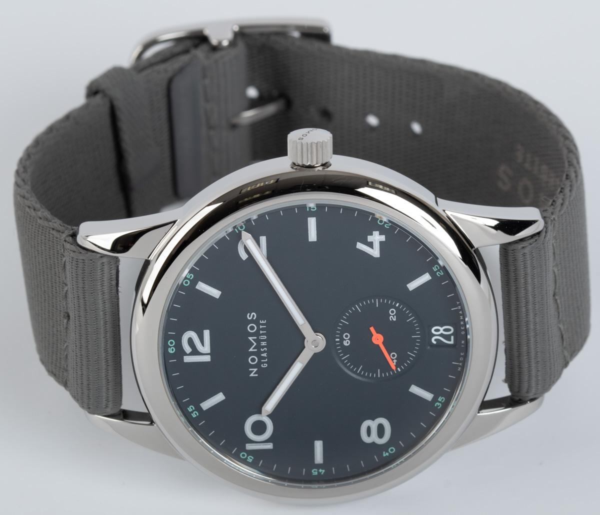 Nomos discount club 776