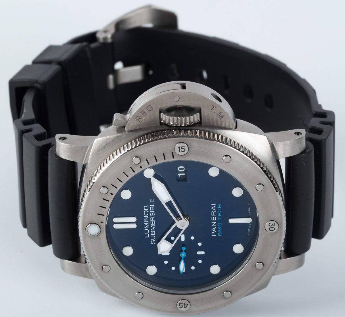 Panerai submersible outlet bmg tech price