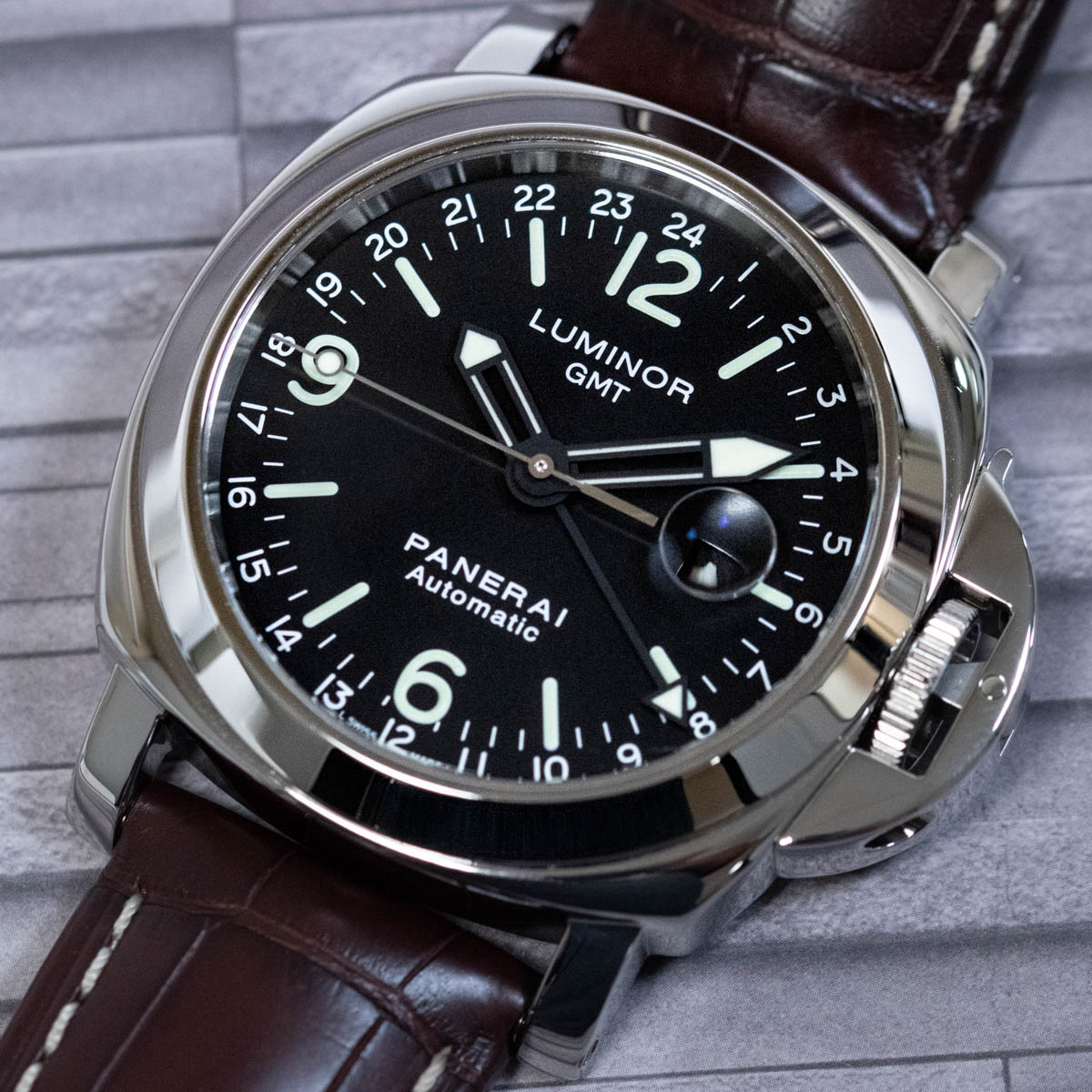 Panerai Luminor GMT Special Editions PAM 63 Used Watch For Sale